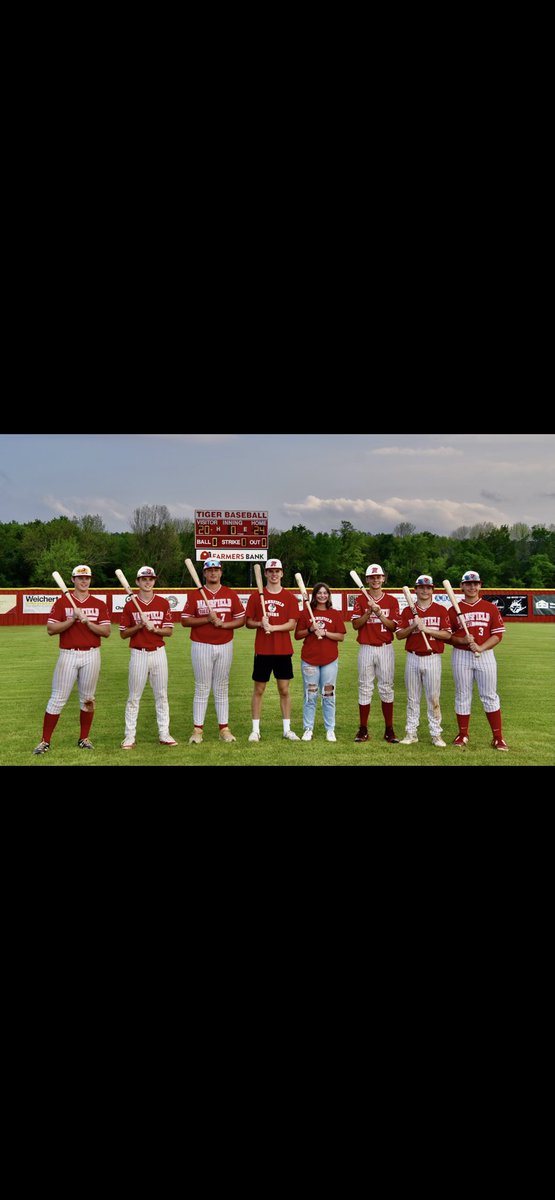 Tiger2Mansfield's tweet photo. Tigers wrap up our 4th straight conference championship on Senior night with a 9-0 win over Mountainburg. Tonight marked win #75 this years senior class careers. @KBoBaseballGuru https://t.co/Zf5mciwlUI