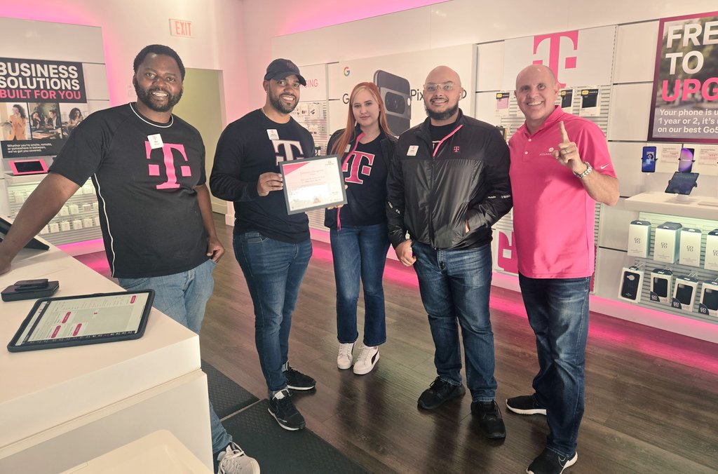 Amazing day spent w/ new SM <a href="/armandosoler/">Armando Soler</a> T1 Space Coast visiting IMpact stores to share P360 best practices. Congrats to RSM <a href="/JoseDeLaRosaTMO/">Jose De La Rosa</a> &amp; Team  #895D Palm Bay for #1 in P360 Q1. Watch the Space Coast go to #1 in P360! <a href="/EddiePryor7/">Eddie Pryor</a> @JacksonTingley <a href="/OJP305/">Omar Jones…..</a> <a href="/jorge_alvarez33/">Jorge Alvarez</a>