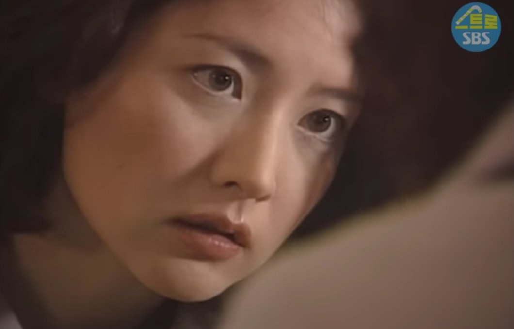young_ryn's tweet photo. [#Kdrama][#Flame][#불꽃] Ep8-2 | 8회-2
[#LeeYeongAe][#이영애][#ChaInPyo][#차인표]
- - - 
https://t.co/e8P02XjeAu https://t.co/Ab9LicFeoW