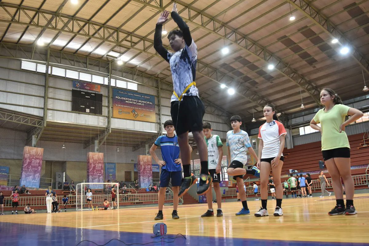 🔰𝗗𝗲𝗽𝗼𝗿𝗯𝗼𝗻𝗼 7️⃣
Siete clubes locales, entre ellos Huracán, Gimnasia, Unión, Henter, Mamanga, Guatambú, además de la Comisión de Pesca y la Federación Misionera de Handball, han sido beneficiarios.