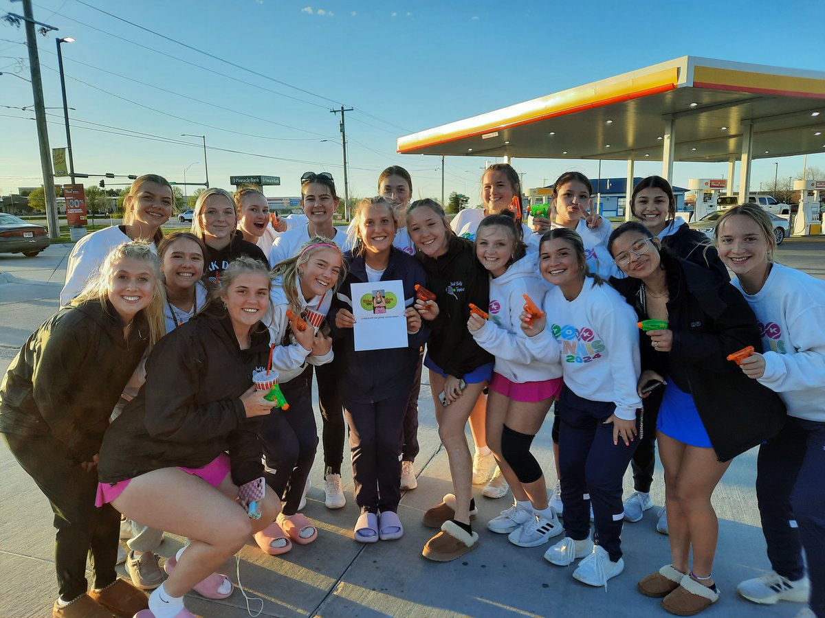 Ellie made history today recording her 100th victory at #1 singles! #LEGENDARY