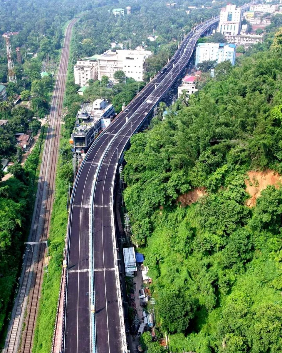 Aerial View of Nilachal Flyover, Guwahati ❤️

Assam....State 

Country = India 🇮🇳🇮🇳🇮🇳🇮🇳