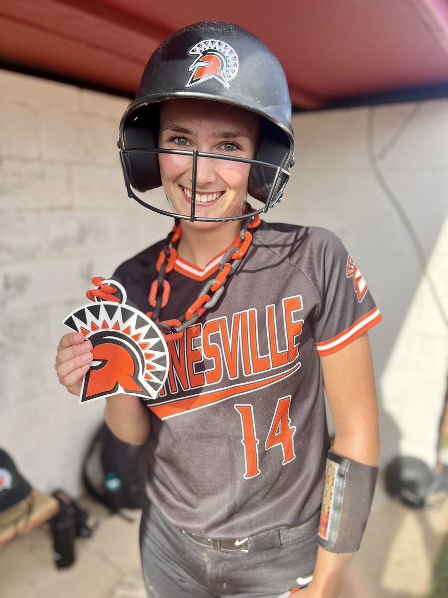 AvaHallows_2025's tweet photo. Another great win for the Spartans! We are undefeated (6-0) in league play. I was 3 for 4 at the plate with a 💣, a triple and a single and I had 2 RBI’s 🧡🖤 @FinesseHoverman @CollegeBDJocks https://t.co/s1xlOt5576