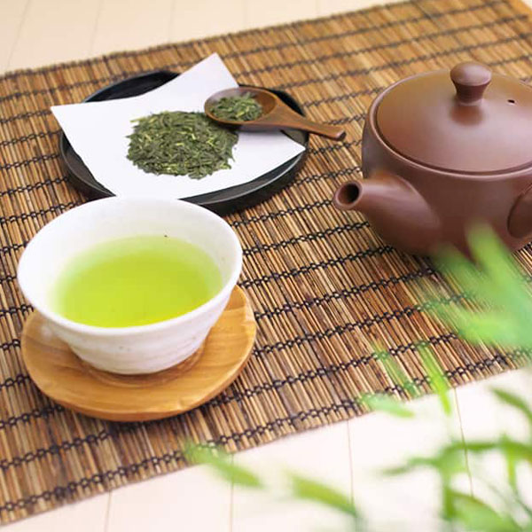 oh_hanno's tweet photo. ＼\新茶の季節到来～🍵/／

5月に入り新緑がまぶしい季節になりましたね🌿
そして今日は #新茶の日 ‼️

お茶の歴史やあれこれをご紹介します✨

詳しくは👉https://t.co/ozKWFsdp1a

#発酵 #健康 #埼玉県 #飯能市 https://t.co/F8x5LkfTpX
