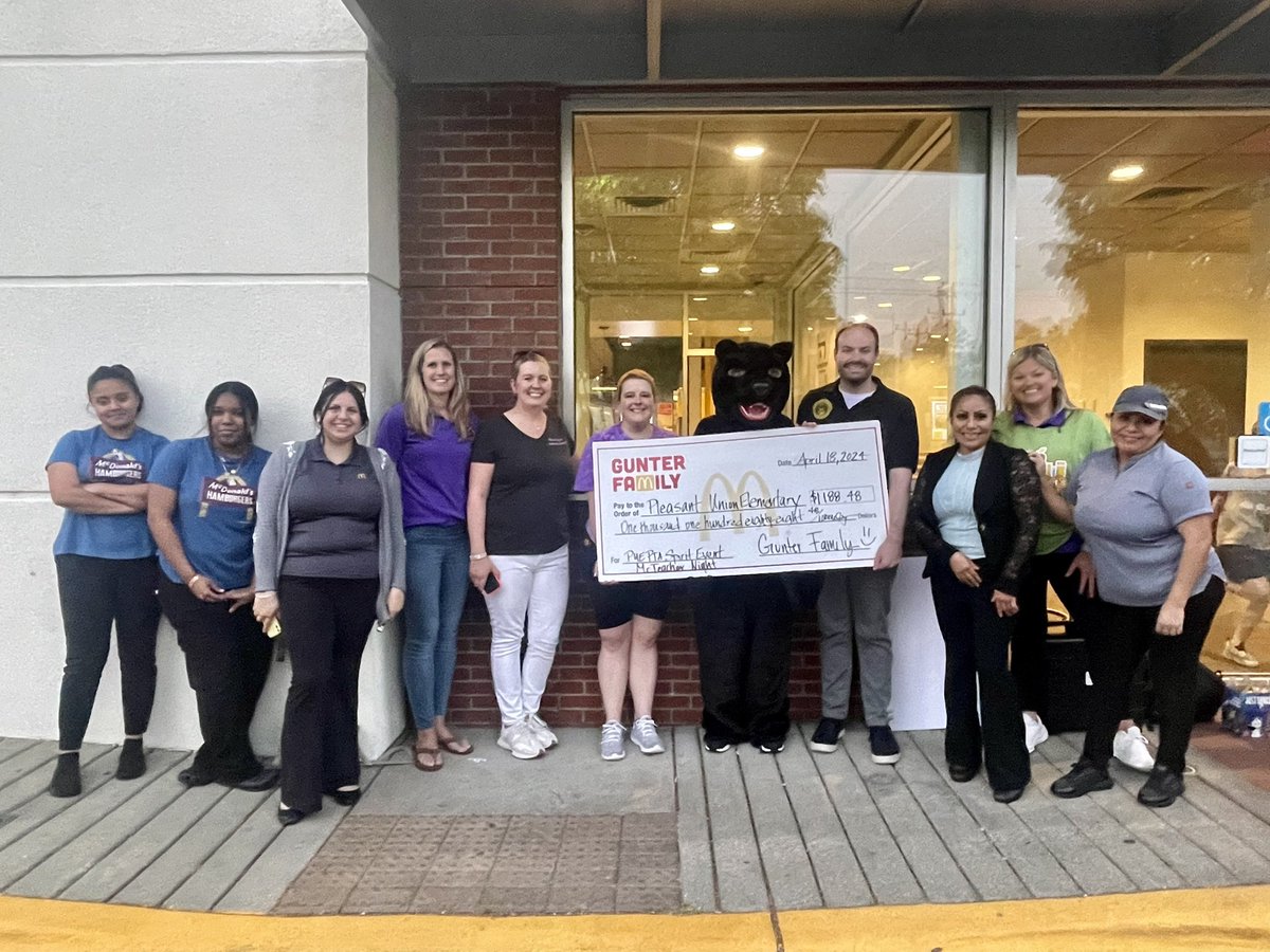 Amazing turnout at McTeacher Night!! Thank you to all the families who came out to see their teachers &amp; support PUE &amp; thank you to our awesome teachers who worked the drive thru! We earned a whopping $1188.48 tonight! 
#puespiritevent #pueMcTeachernight
#mcdonalds #gunterfamily