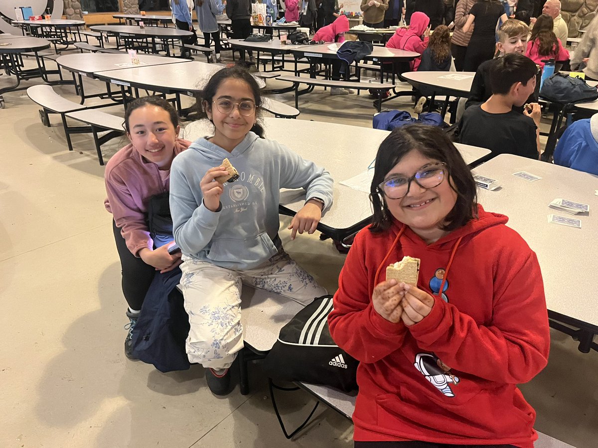 S’mores Night at Frost Valley! #MahwahConnects