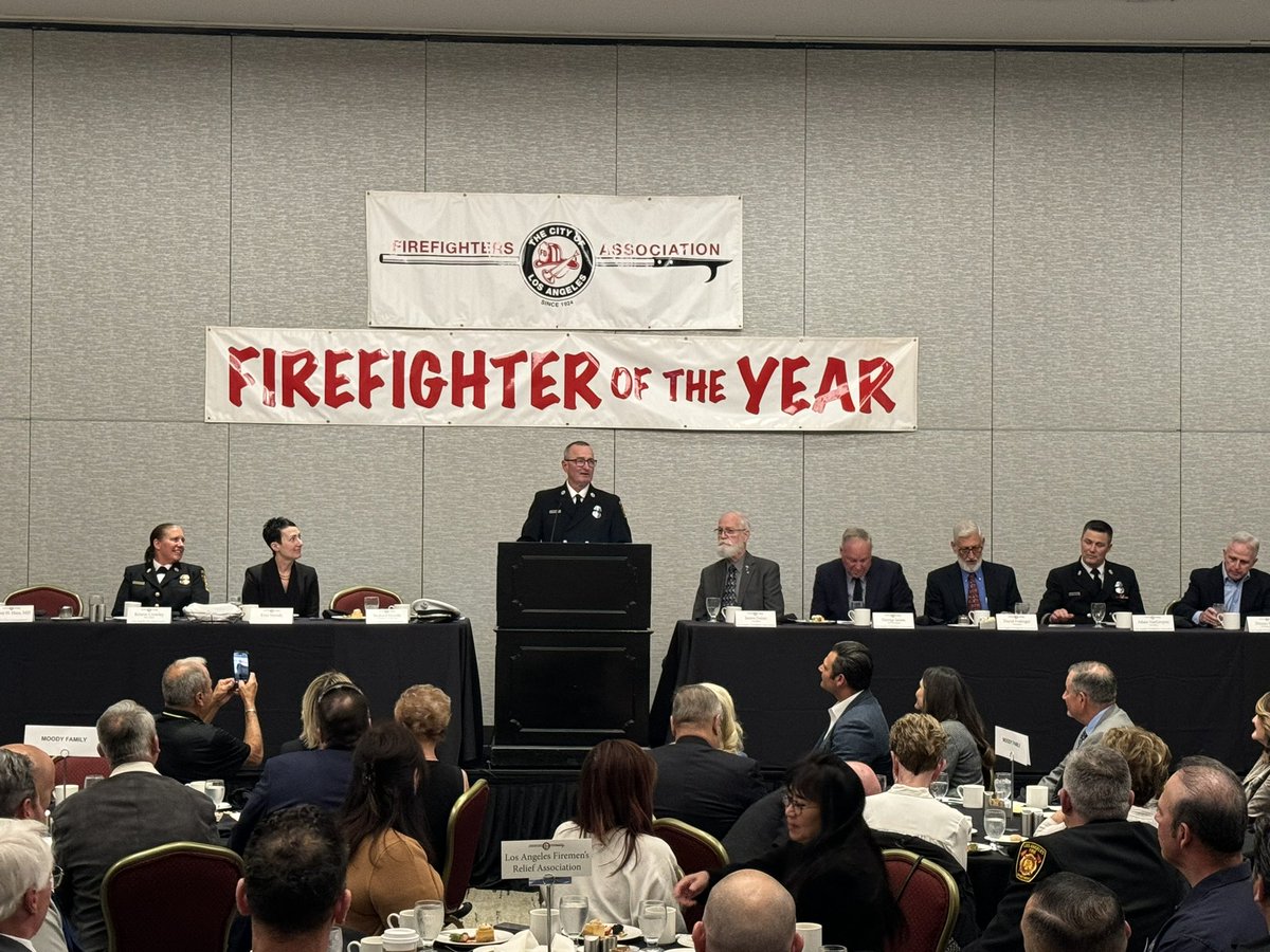 Proud to attend the annual luncheon honoring the 2023 Firefighter of the Year - <a href="/LAFD/">LAFD 🔥</a> Captain II Richard Moody. #UFLAC #IAFF