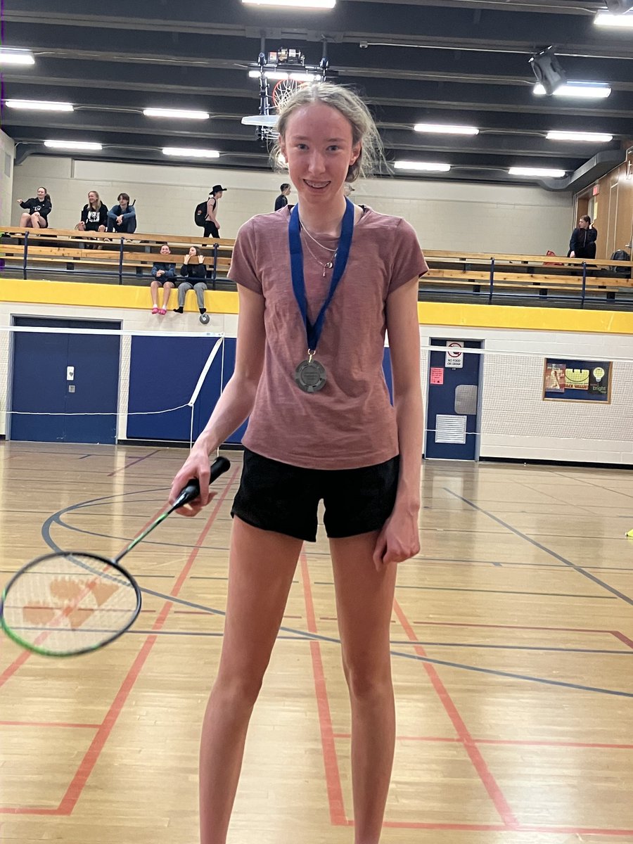 Congratulations to Alida Daber who captured silver today in ladies' singles at the UOVHSAA meet in Pembroke!