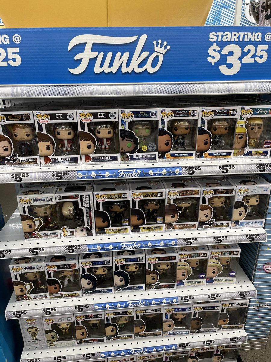 DisTrackers's tweet photo. Five Below stores are getting in new Pops, which includes the Upper Deck Iron Spider!
.
Credit IG u/woahhh_ian &amp; @lino_m5 
#Funko #FunkoPop #FunkoPopVinyl #Pop #PopVinyl #Collectibles #Collectible #FunkoCollector #FunkoPops #Collector #Toy #Toys #DisTrackers https://t.co/ljeJ38jYfN