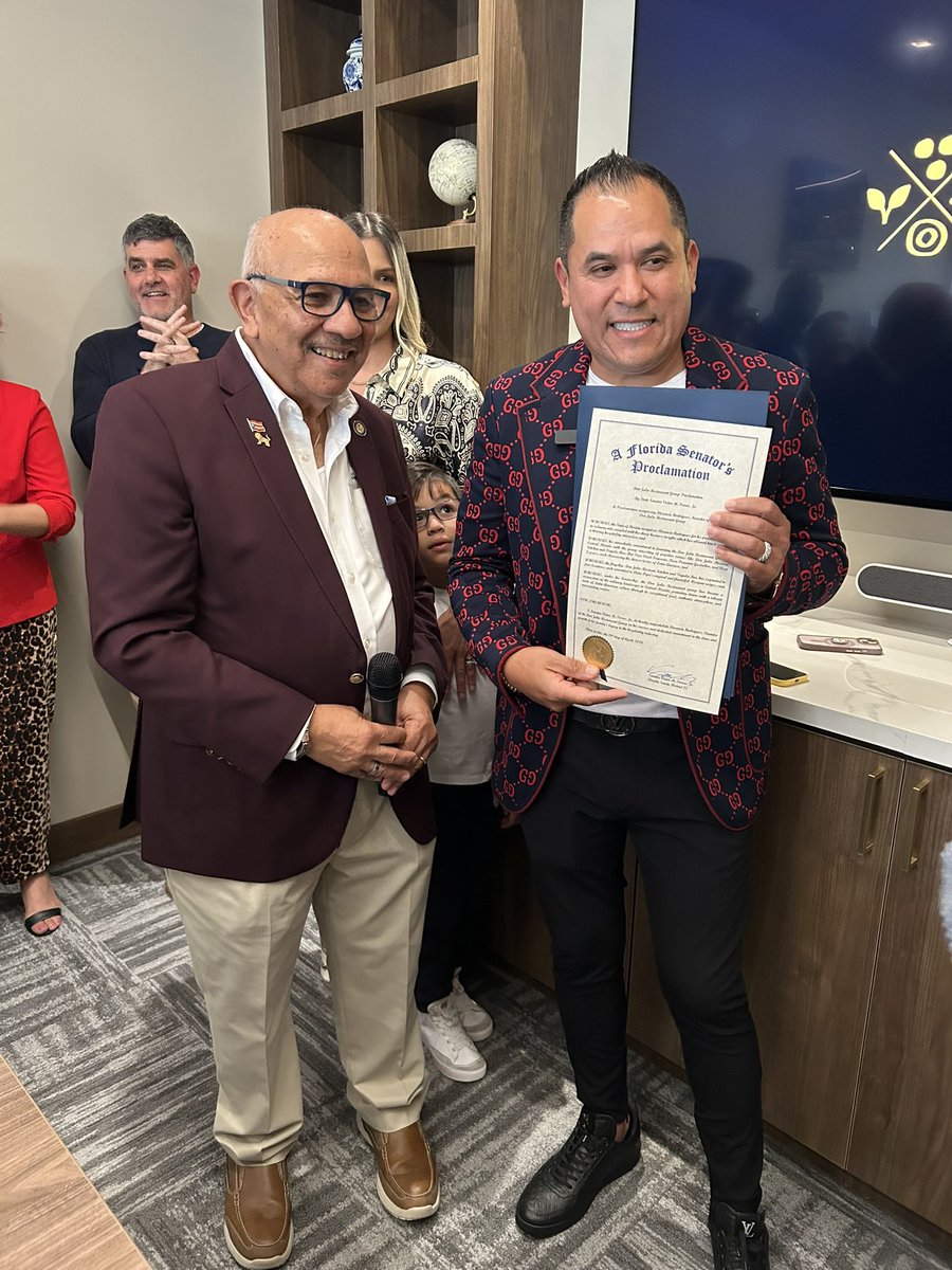 Senator Victor M. Torres, Jr. tweet media