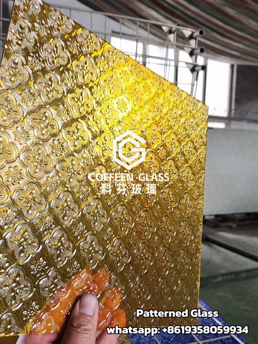 MalinaWang's tweet image. #patternedglass painted flora in stock. 
whatsapp: +8619358059934.
#figuredglass #tintedglass #glassdoor #glassdoors #cabinetdoors #foldingdoor #foldingdoors #furnitureglass #glassfurniture #glasswindows #decorglass #glasspartition #glasswindow #jumboglass #windowglass