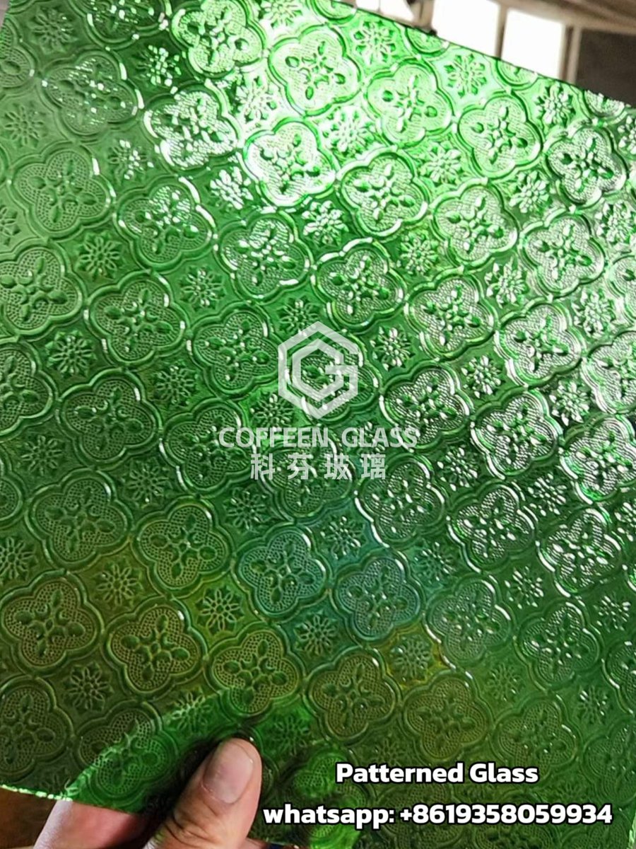 MalinaWang's tweet image. #patternedglass painted flora in stock. 
whatsapp: +8619358059934.
#figuredglass #tintedglass #glassdoor #glassdoors #cabinetdoors #foldingdoor #foldingdoors #furnitureglass #glassfurniture #glasswindows #decorglass #glasspartition #glasswindow #jumboglass #windowglass