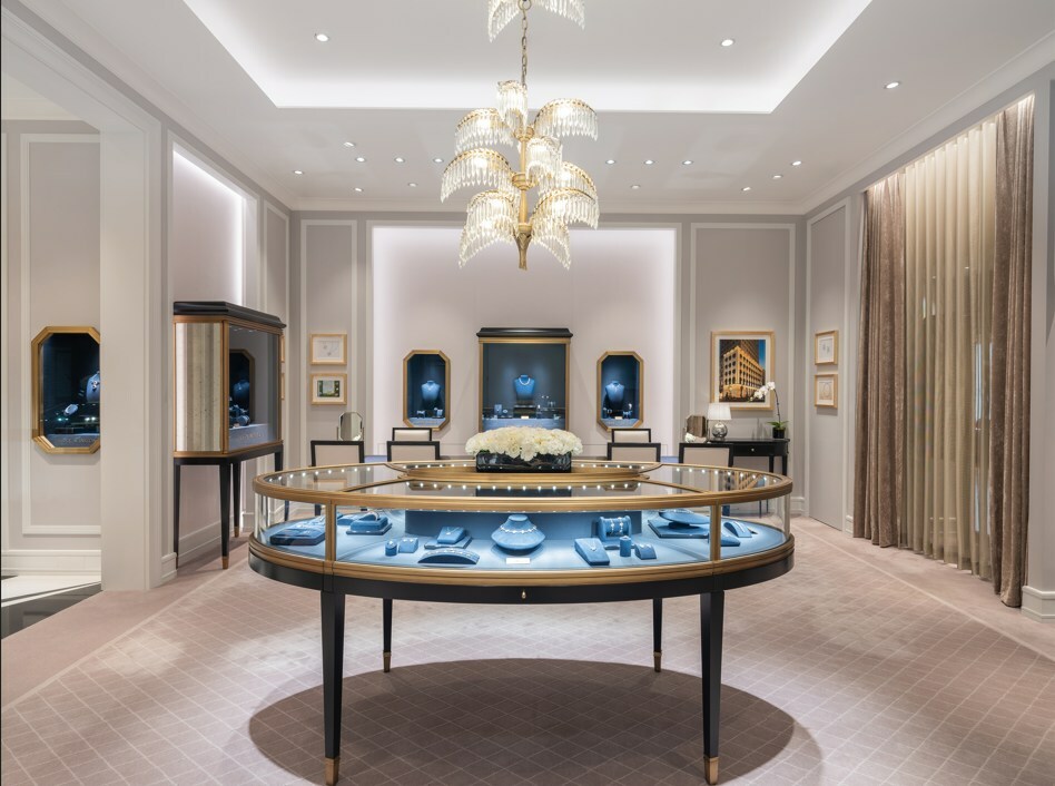 The House of Harry Winston Opens A New Retail Salon In Hangzhou, China luxurylifestyle.com/headlines/the-… #engagementring #diamondring #weddingring #jewelry