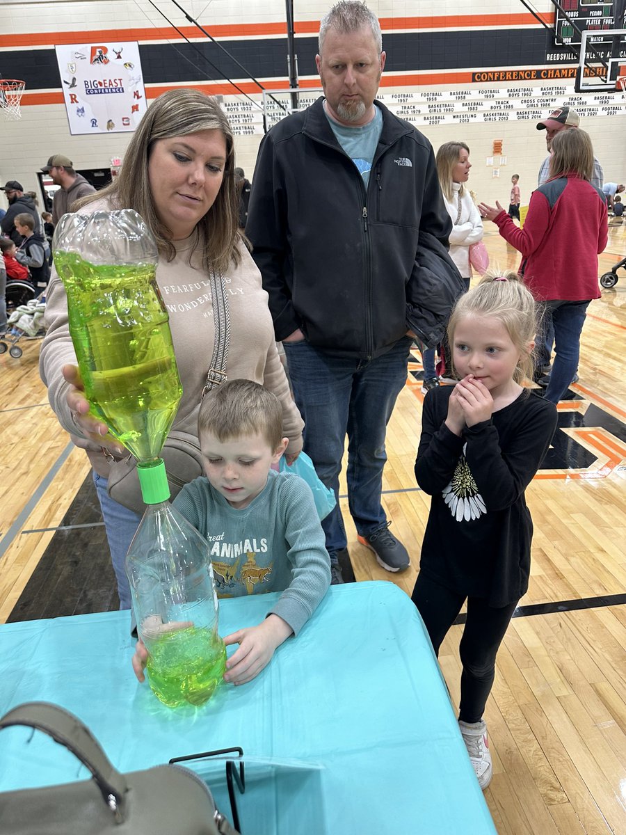 Another great STEM night.  The kids had a great time going to all the different areas.  #reedsvillesd