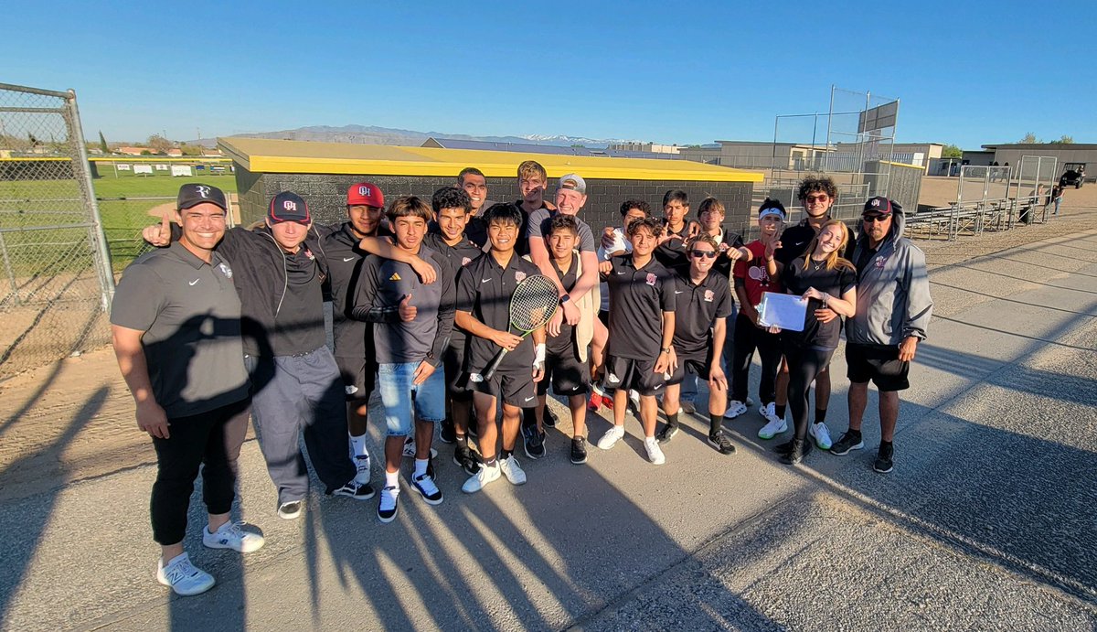 Here are your 2024 MRL Boys Tennis Champions 🏆 With the win over a very good Hesperia team today, they finish their league season undefeated with a 10-0 record. #perfectseason #ItsAGreatDayToBeABulldog 🐾🎾