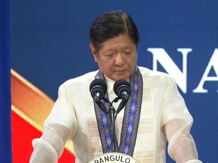 Pinangunahan ni Pres. #BongbongMarcos ang grand launch ng National Fiber Backbone Phase 1 sa Pasay City. #News5 📷: Screenshot from RTVM