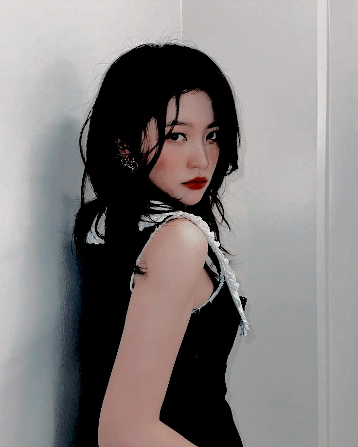 ㅤㅤㅤㅤ
               ﹙⌕﹚ 𝐒𝐄 𝐁𝐔𝐒𝐂𝐀: 
     HECHICERA, GRADO A DISCUTIR,
⠀  HERMANA DE HIKARI
ᅟ NOMBRE A ELECCIÓN +
ᅟ MIYAMOTO APELLIDO, FC :
ᅟ KIM YERI. INFO AL DM: <a href="/eeriewits/">ℋikari .</a>
    ⠀ 
    ⠀