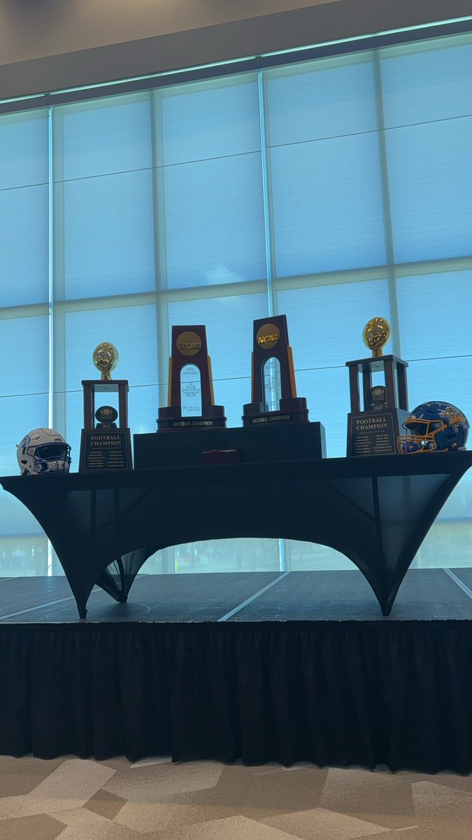 Jordan Ivy tweet media