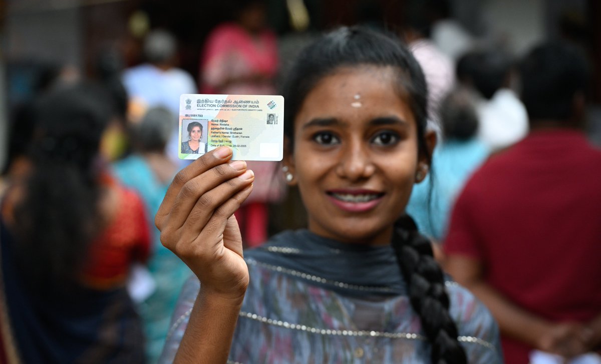 Mark of a citizen: Rinisha, a first-time voter, waiting to cast her vote at a polling station at Sanganoor in #Coimbatore on Friday. 📸: @peri_periasamy / @THChennai @the_hindu #LokSabhaElections2024