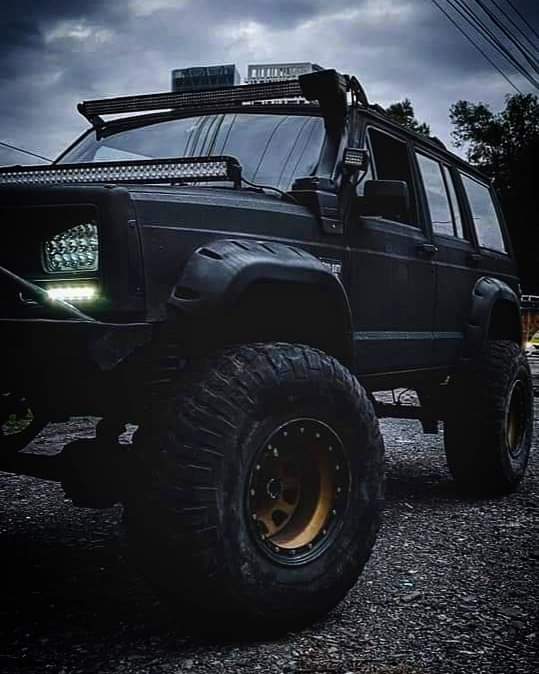 PasionJeepera's tweet photo. Saludos a toda la banda jeepera y excelente noche!!!

Foto de Erick Rayas #PresumoMi4x4 

#PasionJeepera #4x4 #4x4Mexico #OffRoad #Jeeperos #Jeepear #TodoTerreno #Rutas4x4 #Eventos4x4 #Jeepeandoando #ActitudJeepera #SoyJeepero #Calendario4x4 #4x4LifeStyle #Jeep #JeepLifeStyle https://t.co/aSp0CkDUmG