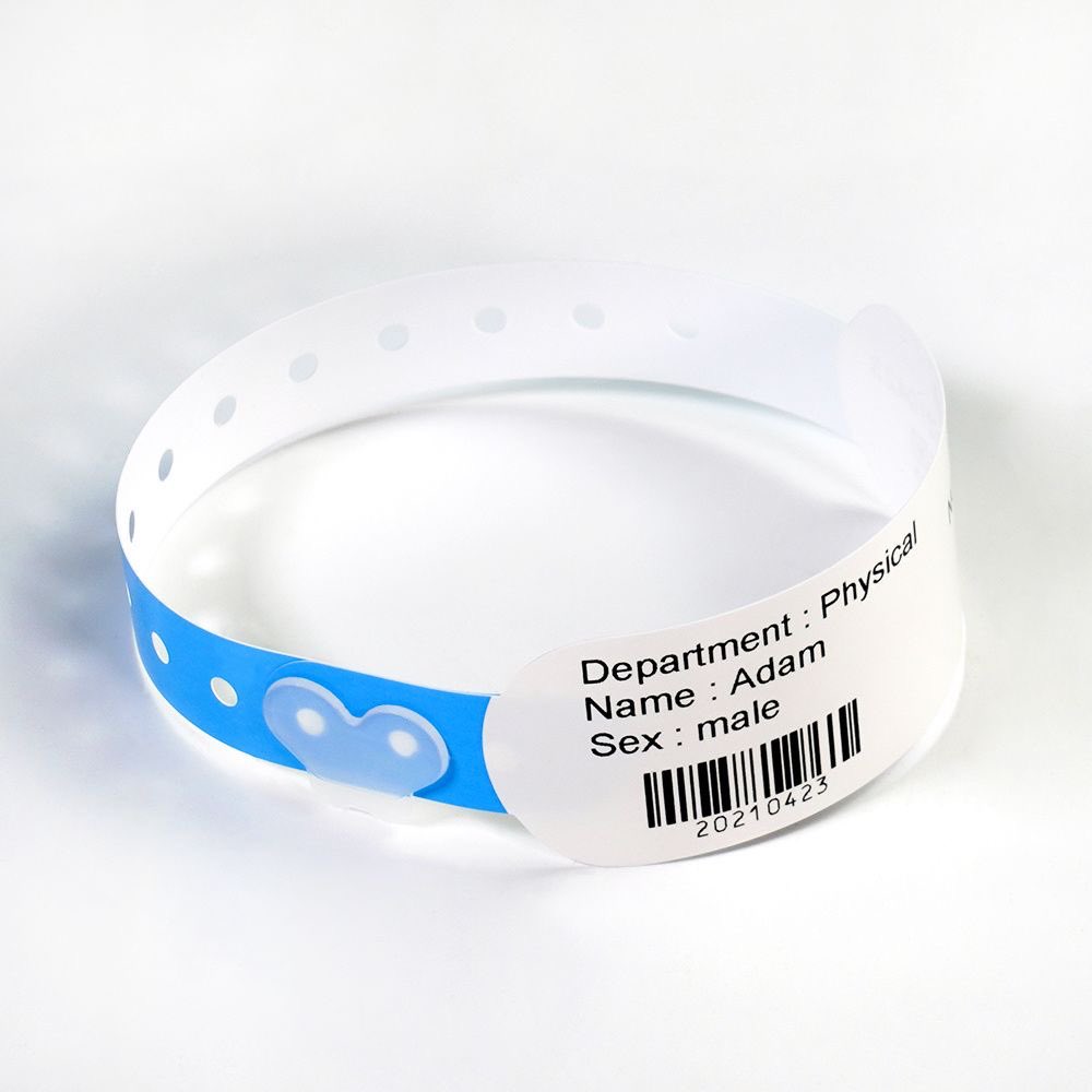 fitf1994tg's tweet photo. los nuevos friendships bracelets https://t.co/V8qs8XBgrY