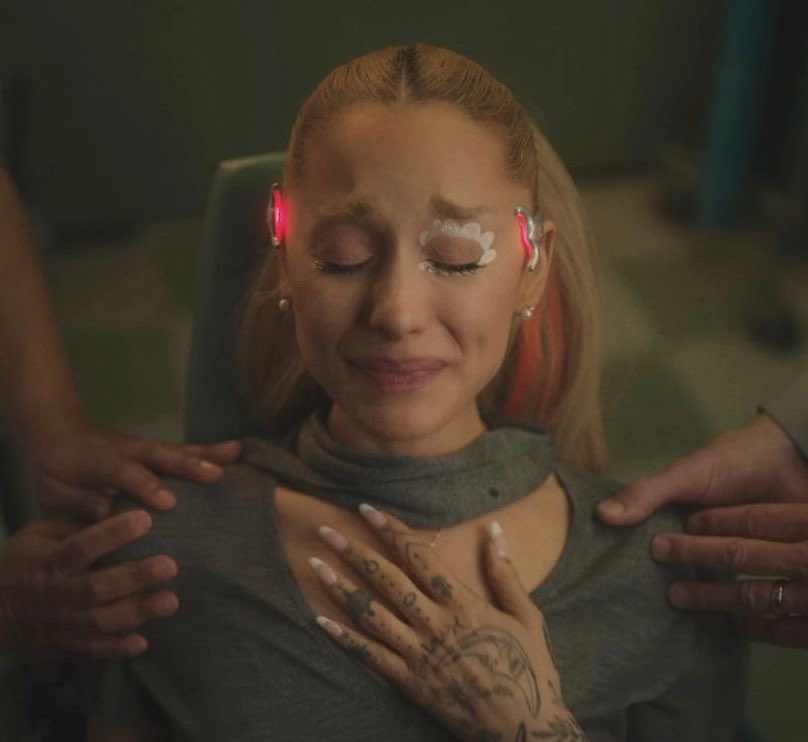 eternalchemy's tweet image. god please take their pain away and give it to these 2 men