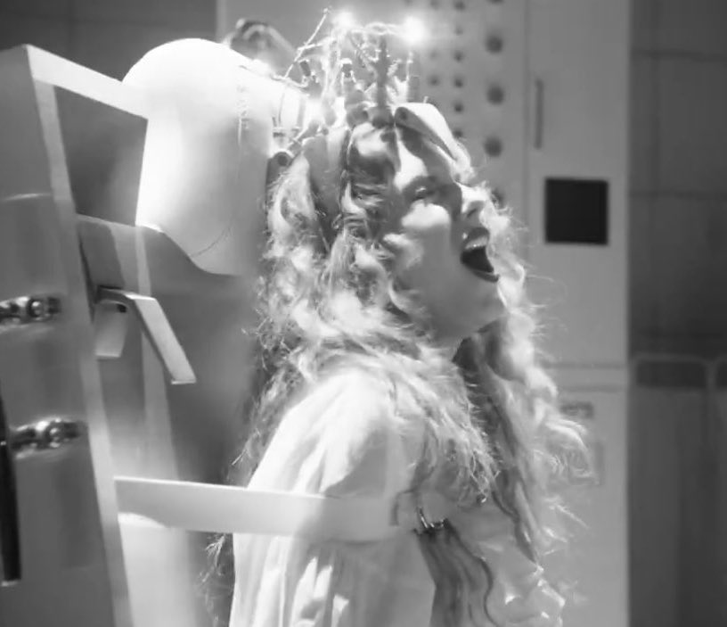 eternalchemy's tweet image. god please take their pain away and give it to these 2 men