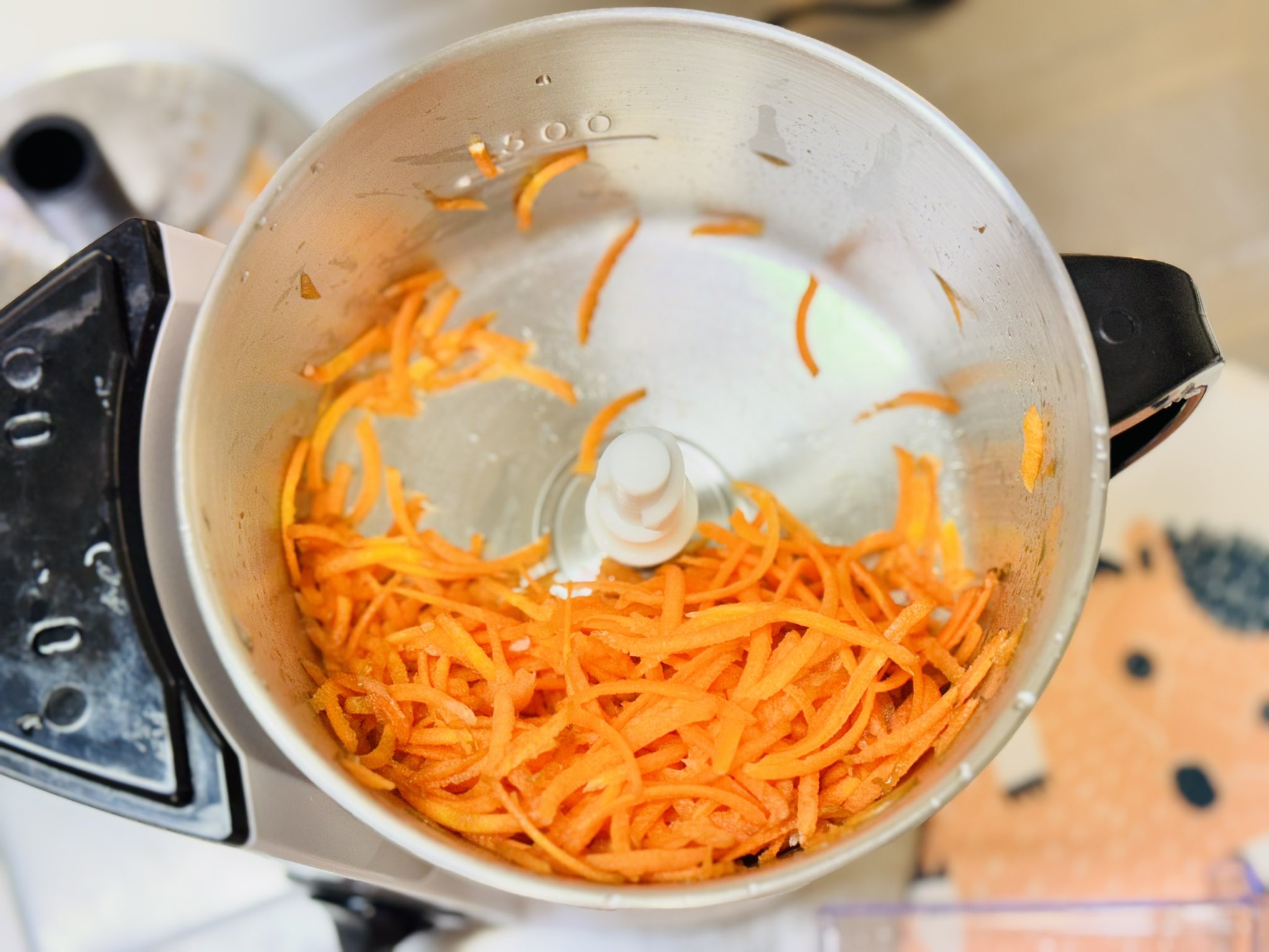 こんばんは, ニンジンです きのう下ごしらえしておいた🥕は