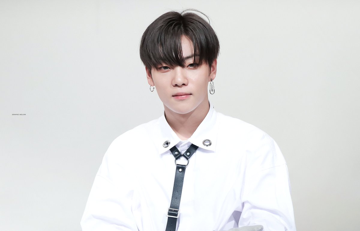seraphicmellow's tweet photo. n년전 창윤이 

#이션 #이창윤 #ETION 
#ONF #ONOFF #온앤오프 https://t.co/LtubnYPqWS
