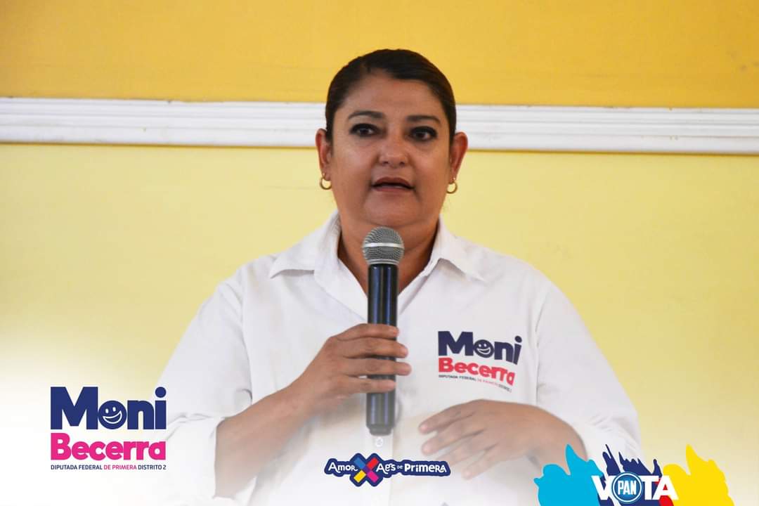 AgsMoniBecerra's tweet photo. Atendí #MuyBien, la invitación que me hizo @LeoMontanezC para platicar con diferentes liderazgos panistas. 

#CandidatosDePrimera 
#DistritoII
#VotaPAN https://t.co/zydXWj7wIO