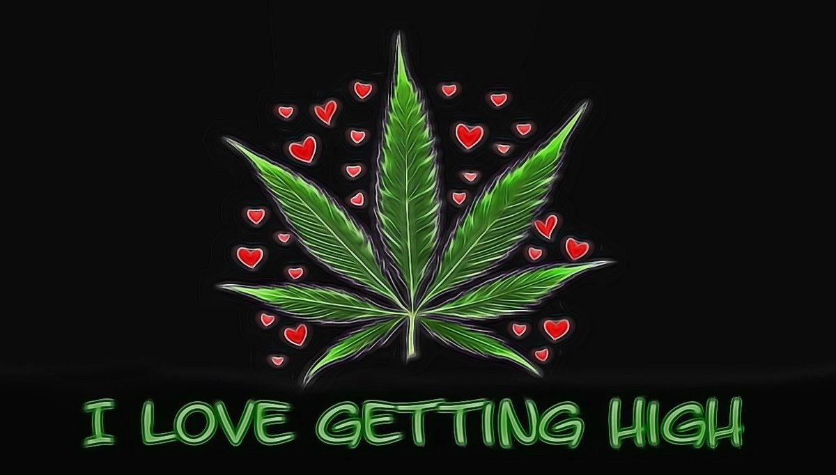 I love gettin high 💚😎🌿🔥☁️☁️☁️
#StonerFam #WeedLife #CannabisCommunity #CanadianCannabis #cannabisculture #WeedLovers #420life #Weedart #Weedporn #LeafArt