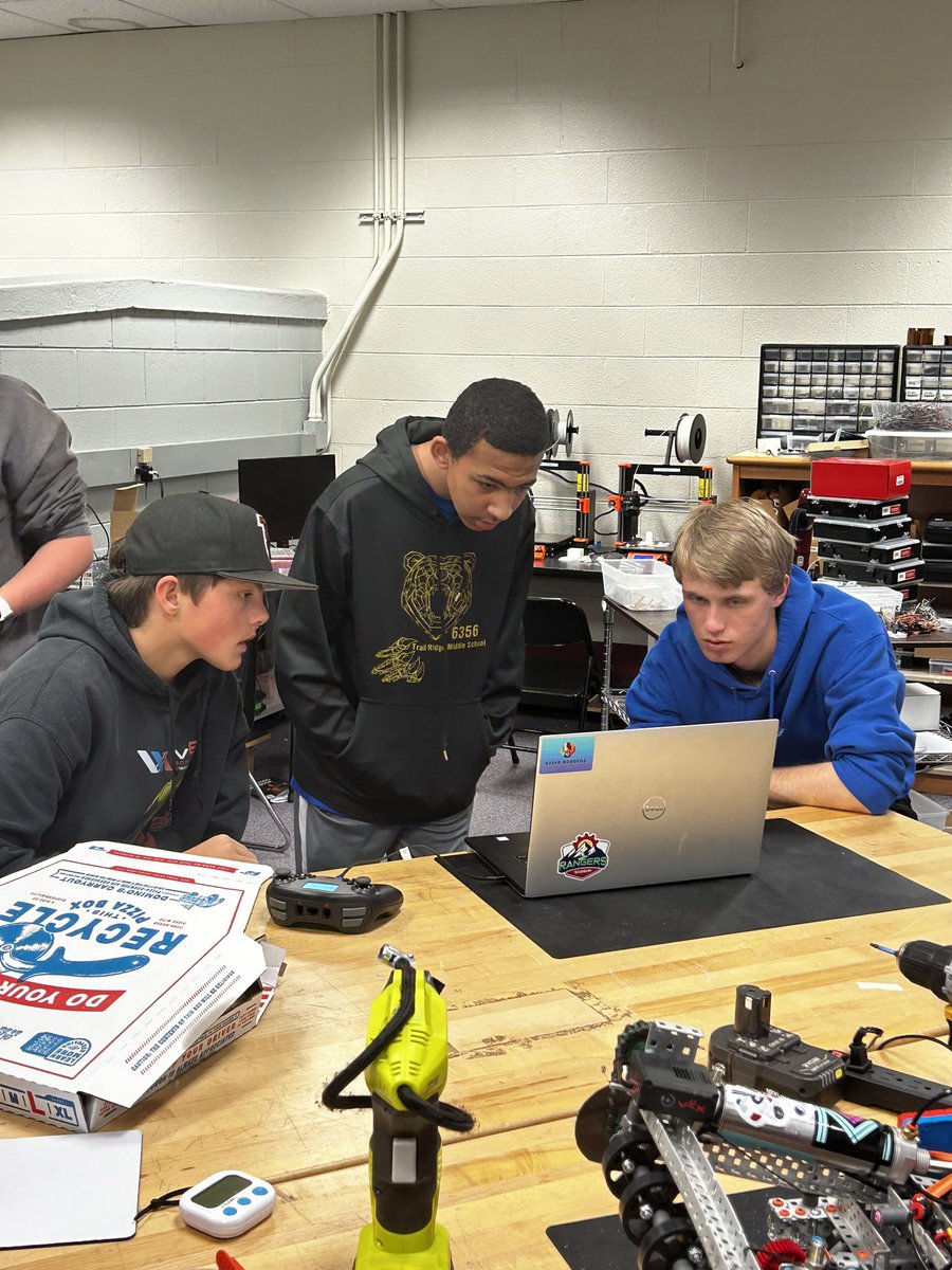 Tessa Anderson tweet media