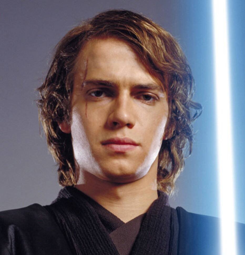 CultureCrave's tweet photo. Happy 43rd Birthday to Hayden Christensen 🎂 https://t.co/aA4mDvvsQt