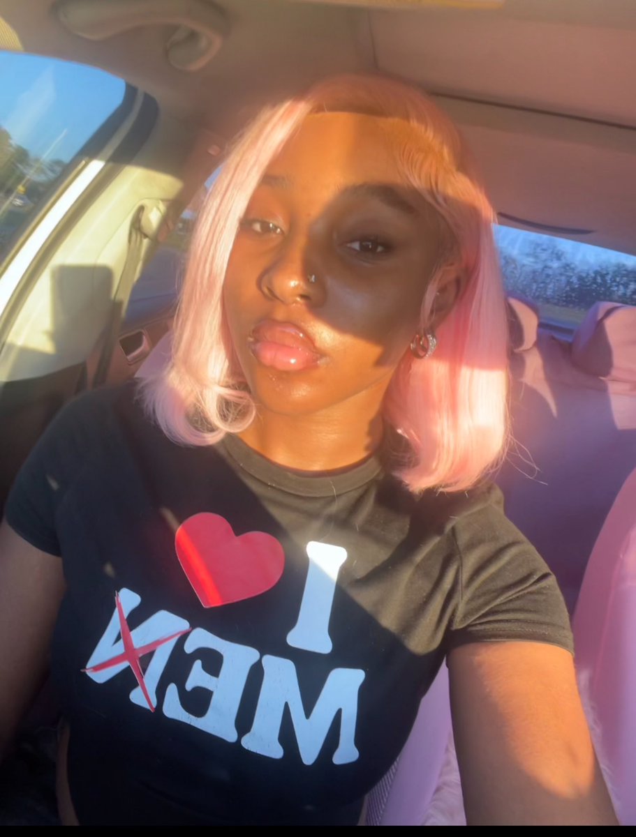 naeedaabae's tweet photo. Pretty then a mf 🫦 https://t.co/mpdkJBaLbd