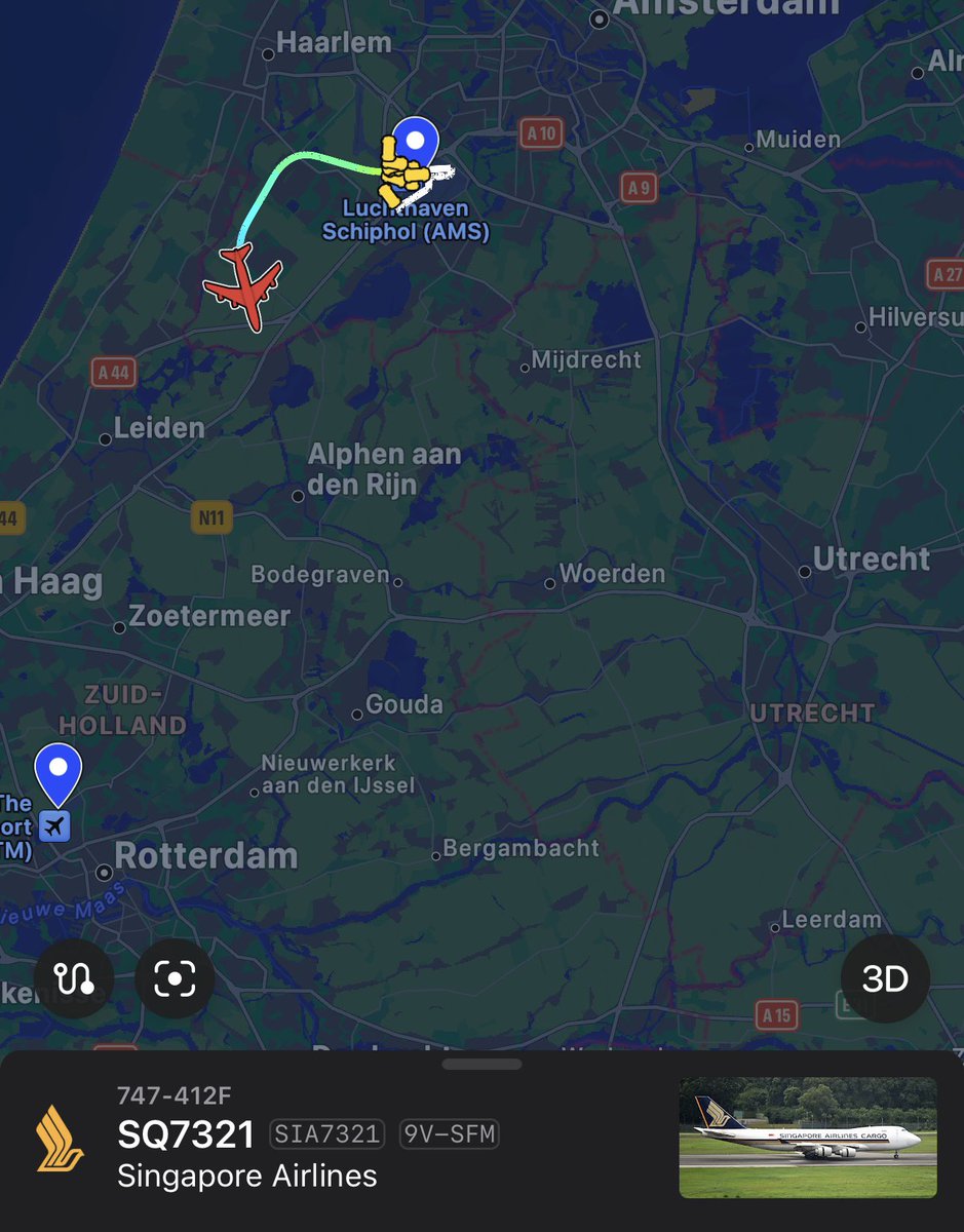 Midden in de nacht om 04:00 een #747 #vracht #vliegtuig van #SingaporeAirlines over je #woonwijk. Iedereen zit rechtop in bed door het #lawaai. Dit is te belachelijk voor woorden. Hiervoor is #krimp geen oplossing, maar #nachtsluiting en verplaatsing van #Schiphol vereist.