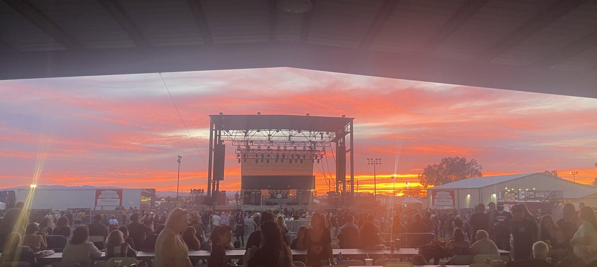 Now that’s an Arizona sunset