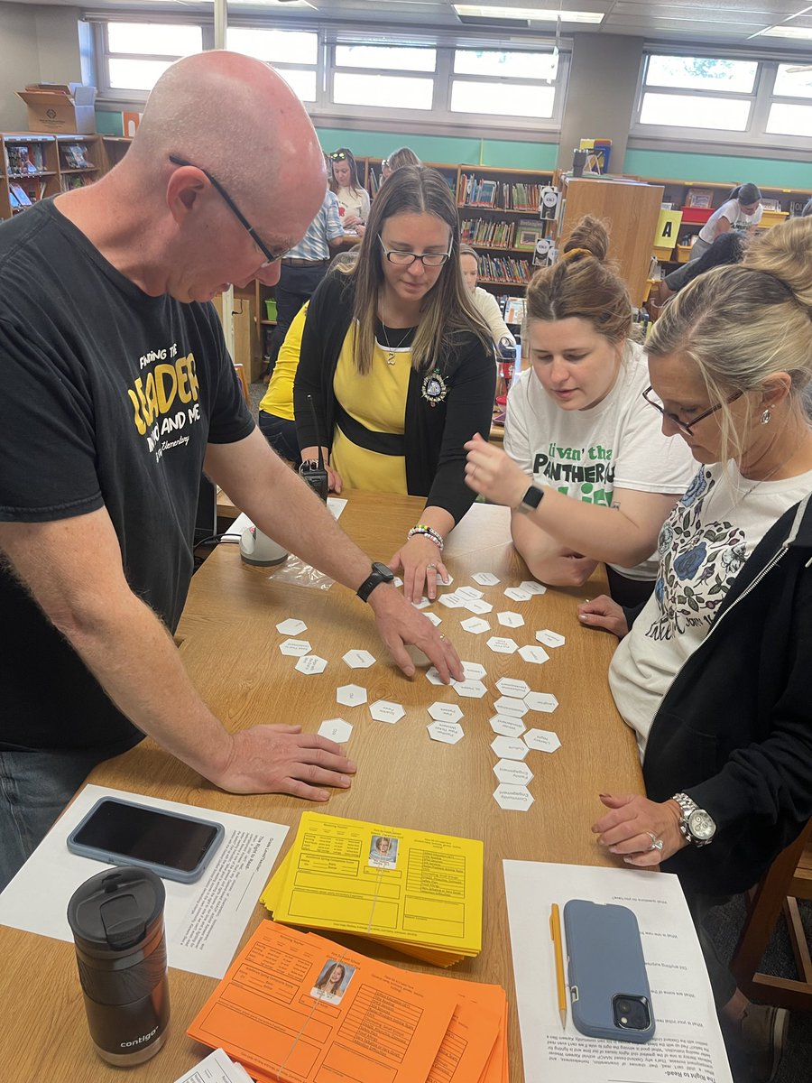 Hexagonal Thinking…. All things St. Peters….. so fun to see how we think in groups and what a great strategy for kids too! #facultymeetings #ProfessionalDevelopment #lookatallthatyellow💛