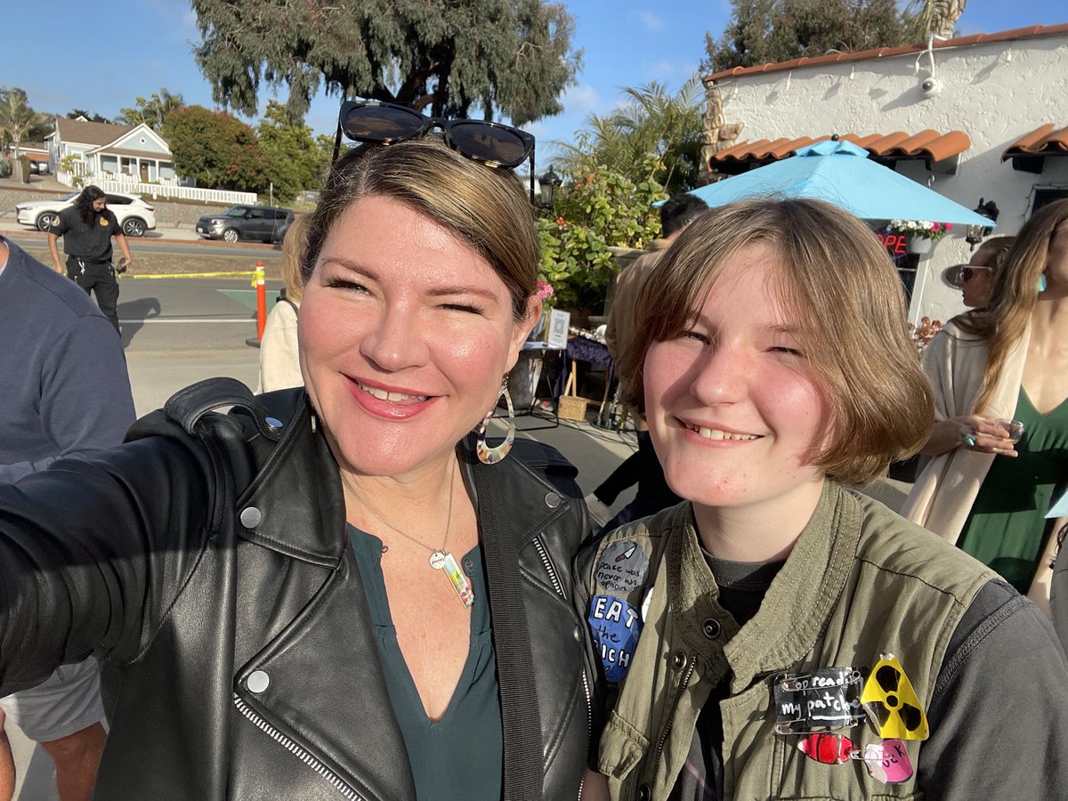 Maya & I are having a great time at the Taste of Leucadia Food and Beverage Festival! All proceeds go to creating more family-friendly events that celebrate the culture of the area!