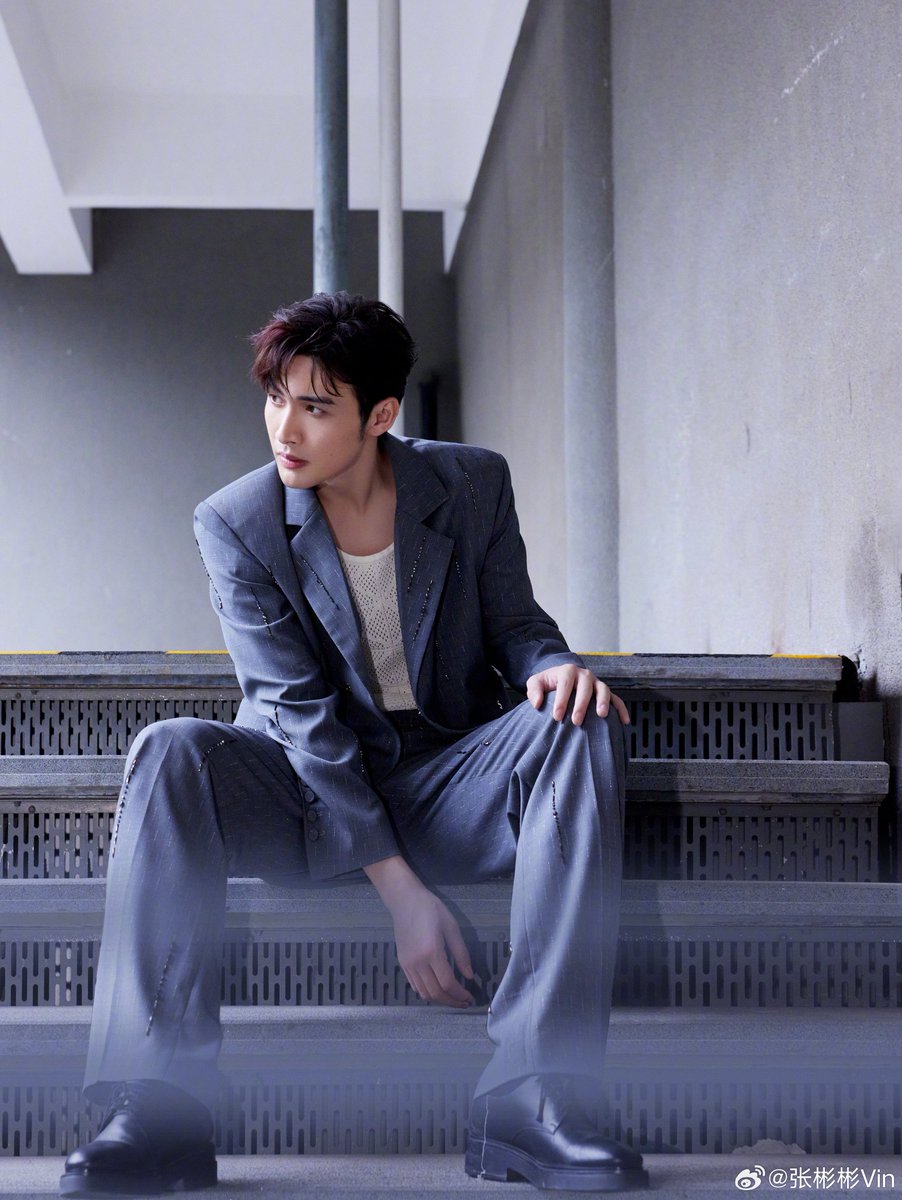 zhangbinbin_'s tweet photo. 阿里打工“仁”下班了 #电视剧手术直播间 https://t.co/jByJXZ18U7
