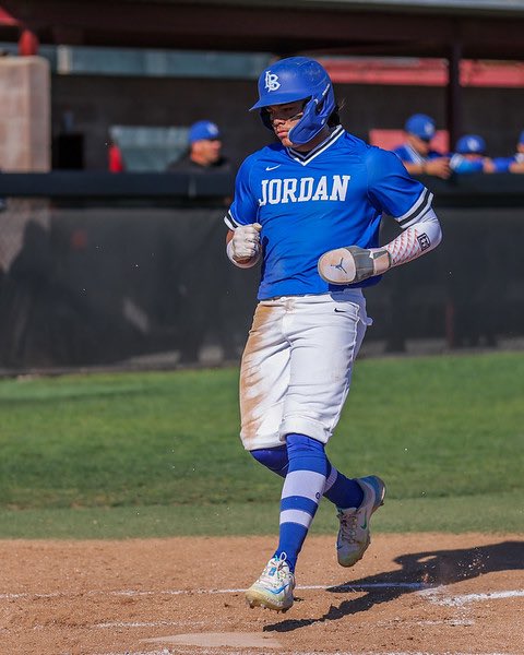 A little 📸 Dump!! Mahalo @jklingphotos Dripped Up 💦💦⚾️⚾️ @KoltenWong @BDrivenSports @Jumpman23 @ReggieSaunders6 @StanceBaseball @RawlingsSports @oakley @JNIEL8 @LBJordanBSB @johnwdavis @562sports @California_PG @SteveDoherty643 @Race_PGWest