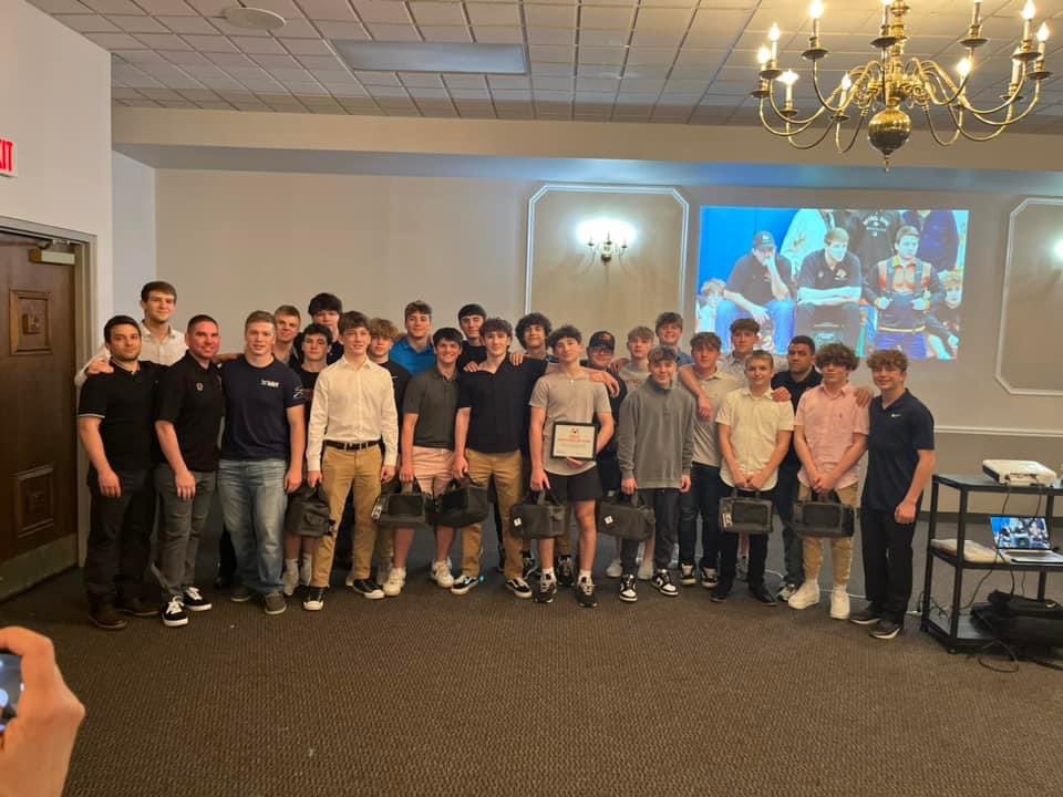 wrestlingbphs's tweet photo. What a year… a lot to be proud of from these teams! Congratulations to our Black Hawk JH and HS wrestlers on great seasons! Good luck to our seniors moving on to compete at the next level and serve our country! #TrainWorkWin #WorkHardOrGetBeat https://t.co/WyaebwYv0H