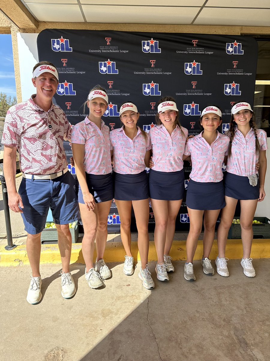 heritagegolfers's tweet photo. Brynlea qualifies for State! Girls finish 7th @ the Region I-5A golf tournament at Lakeridge Country Club in Lubbock ⛳️ @MISD_Athletics @MidloHeritage 
#GD2BAJ https://t.co/gzLfxk7zkC
