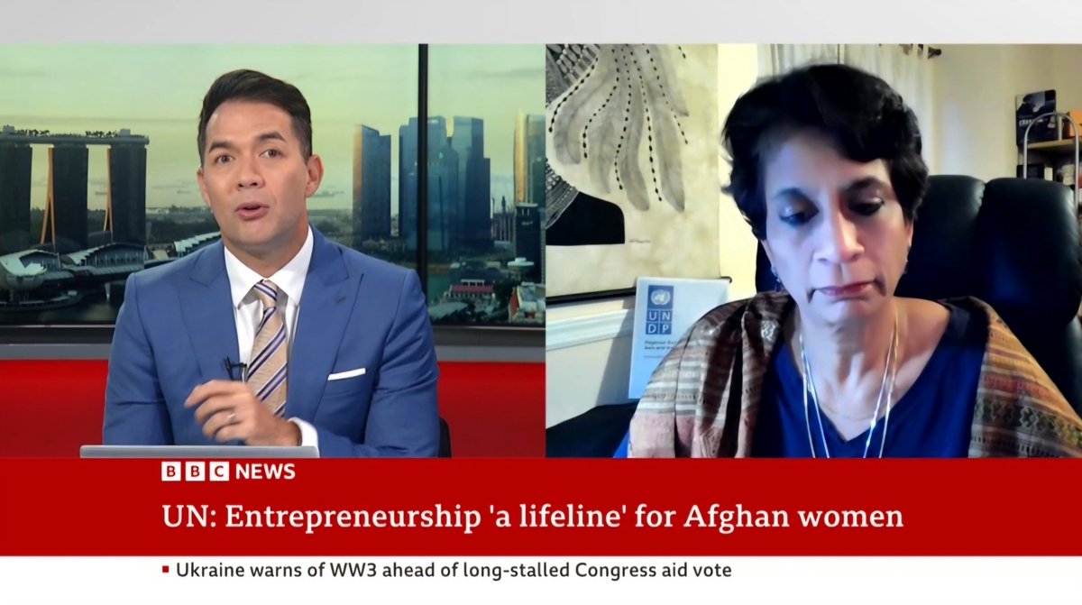 Afghan women in formal and informal business calling for affordable credit, mobility and access to markets, education and new skills. Thanks @stevelai @BBCWorld for airing their story today and to our partners helping @UNDPafscale this effort: go.undp.org/ZkD