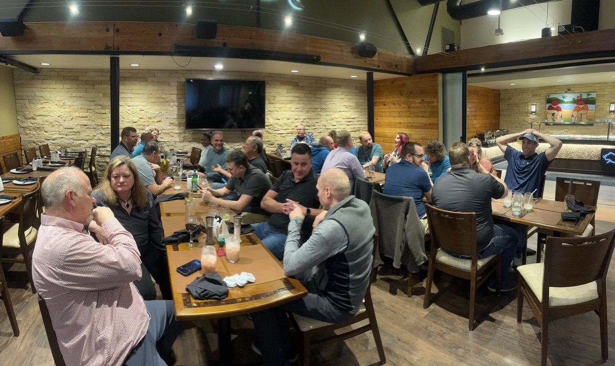 buckleyplanet's tweet photo. #CollabDaysUT speaker dinner a success! See everyone in the morning! https://t.co/jJJTEJNPMH