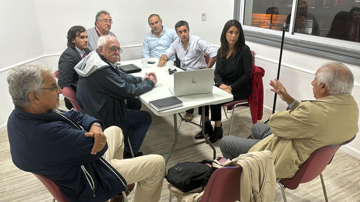 En la Sede central de los  <a href="/Batllistas_uy/">Batllistas</a> Bv. Artigas 2024 empezaron las reuniones de trabajo interdisciplinarias, constituida por profesionales y técnicos : 

HOY 
1) Equipo de Salud
2) Equipo de Seguridad