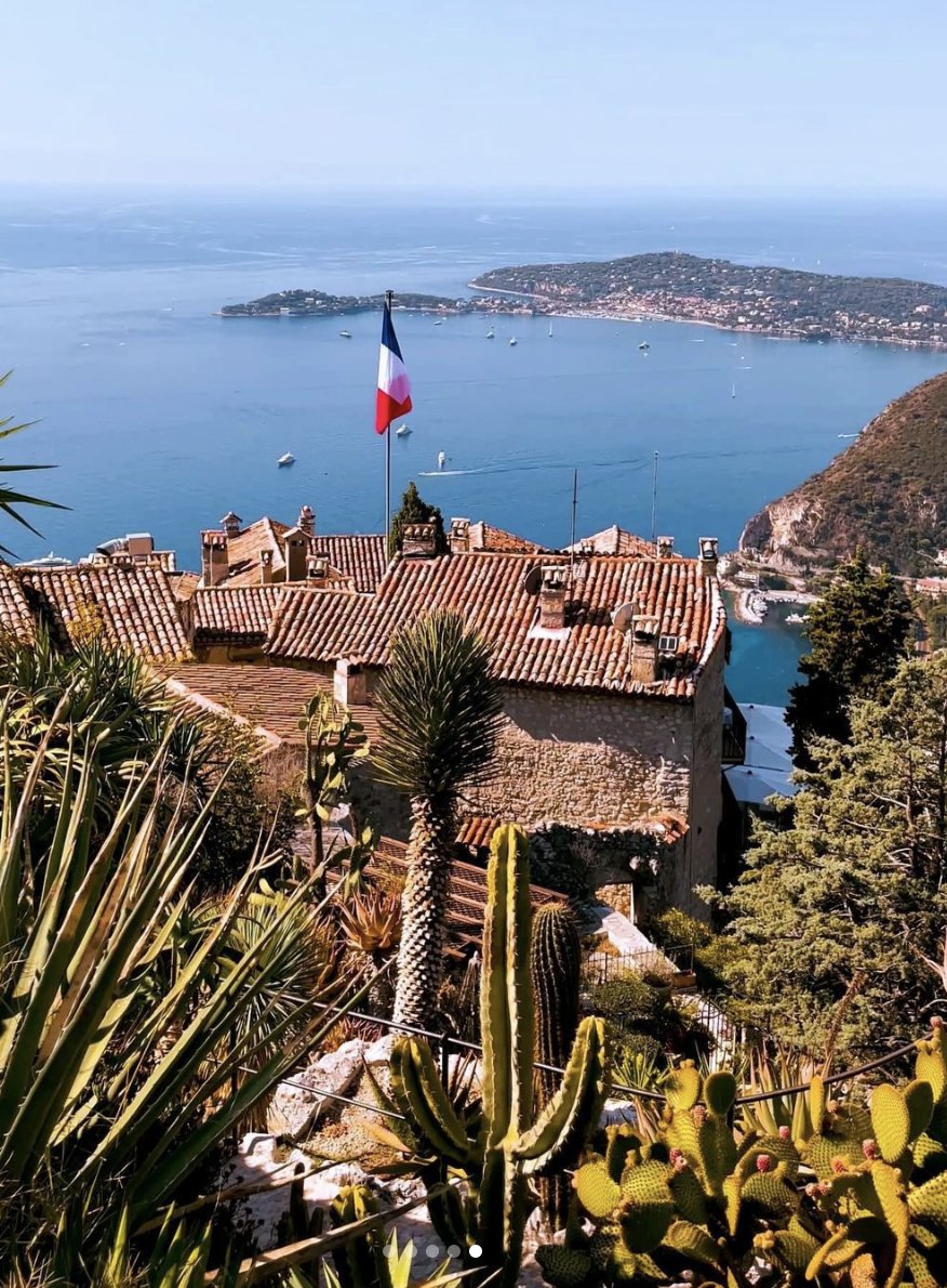 A slice of heaven on earth...Cote d'Azur, France 🇫🇷 ☀️ ✨ 

tournesoltravel.com/7-days-on-fren… 🌻 

📸 from explorefrance on Instagram

#francetourisme #visitfrance #france #francetravel #visiteurope #southoffrance #nicefrance #nice #antibes #antibesfrance #capdantibes #CotedAzurFrance