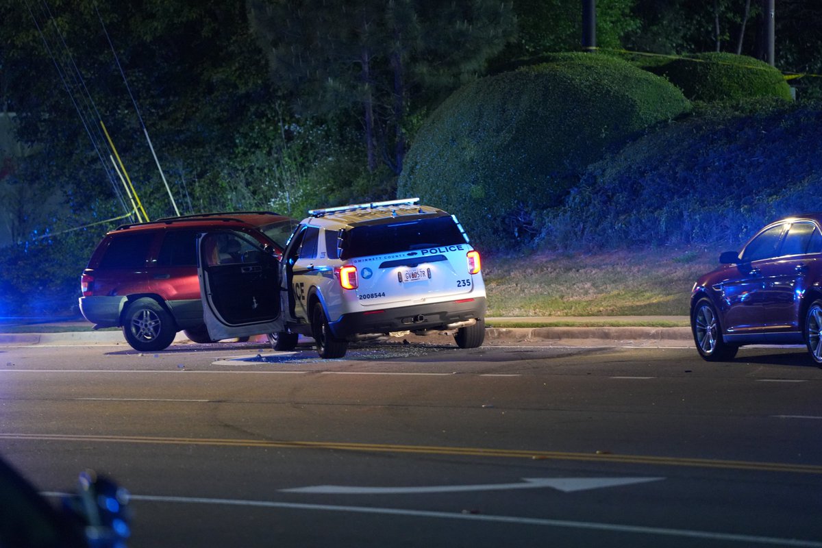 GwinnettPd's tweet photo. The Gwinnett County Police Department is currently at the scene of an officer-involved shooting in Norcross. For additional details, visit https://t.co/g6VWwv3mNI. https://t.co/z7vbc5iiWN