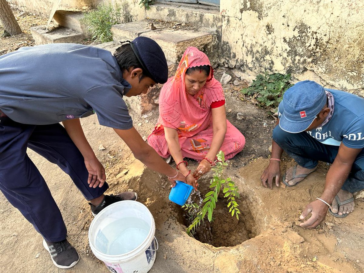 DEO_Nagaur's tweet photo. #MeraVoteMeriDuty #ChunavKaParv
#DeshKaGarv #YouAreTheOne #LokSabhaElections2024       #ECI
@ECISVEEP @CeoRajasthan @DIPRRajasthan https://t.co/JzNu55fQmE