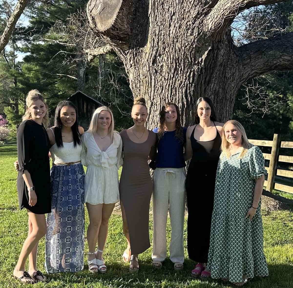 CU_WBB's tweet photo. Tonight we celebrated a Senior class that is beautiful, loyal, genuine, successful, and FAMILY! Words could never describe the feelings! We love you and thank you!  🏀🐾 #alwaysamountainlion https://t.co/iUO8UMa5J3