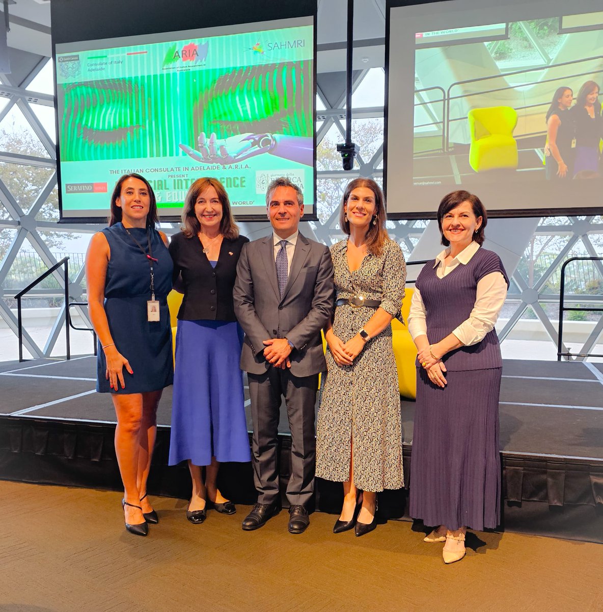 #ItalianResearchDay @ItalyinAdelaide in collaboration with ARIA Association & SAHMRI organized a discussion panel on “AI & Equity”. We are very proud of our Italian researchers in the World! Thanks to our sponsor Serafino Wines!
